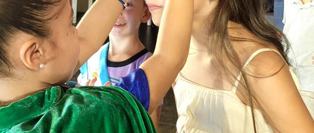 Campo Viera: eligieron a los nuevos Miss y Míster Brotito 2026 en el Anfiteatro Martín Fierro