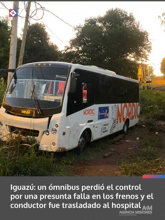 Iguazú: un ómnibus perdió el control por una presunta falla en los frenos y el conductor fue trasladado al hospital