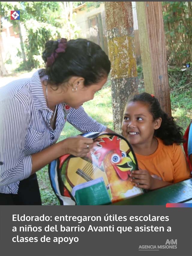 Eldorado: entregaron útiles escolares a niños del barrio Avanti que asisten a clases de apoyo
