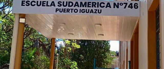 Puerto Iguazú: finalizaron el nuevo edificio de la Escuela N.º 746 en el barrio Ignacio Abiarú