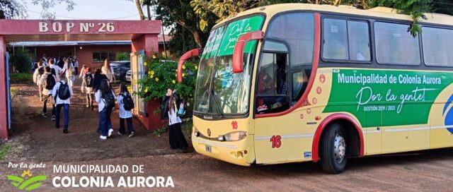 Colonia Aurora garantiza transporte escolar gratuito para más de 100 alumnos durante el ciclo 2026