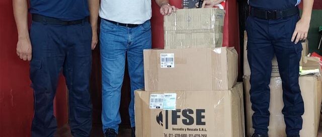 Leandro N. Alem: entregaron equipamiento para Bomberos Voluntarios