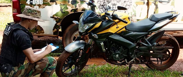 Secuestran en Montecarlo una moto robada en Buenos Aires durante un control rural