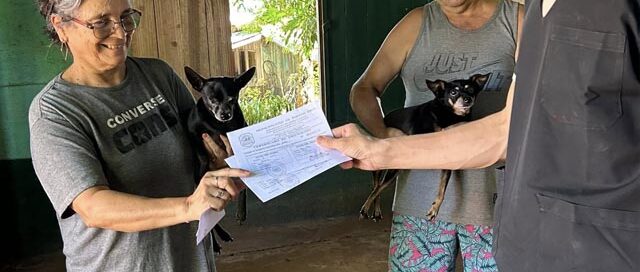 Realizaron una campaña de vacunación antirrábica para mascotas en el barrio Nuevo de Puerto Piray