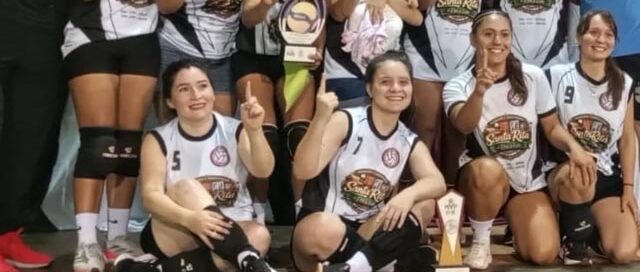 Las Leonas se consagraron campeonas en la gran final de vóley en Colonia Delicia