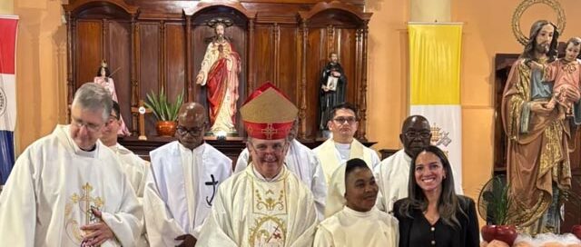 Romina Faccio participó en Paraguay de la celebración de los Votos Perpetuos de una religiosa vinculada a Wanda