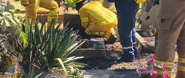 El Alcázar: bomberos sofocaron un incendio en el cementerio local