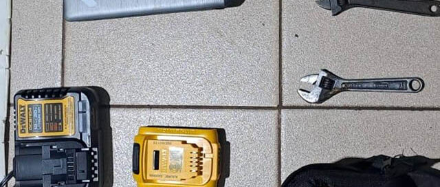 Posadas: detuvieron a un hombre con herramientas y una notebook de dudosa procedencia