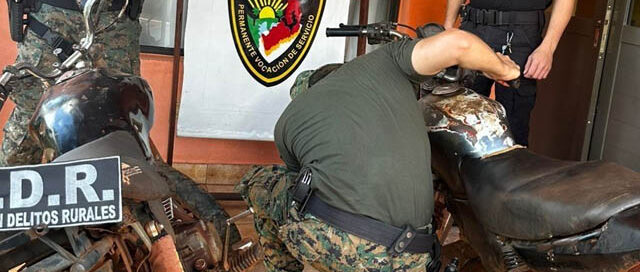 General Urquiza: retuvieron dos motocicletas por múltiples infracciones durante un operativo preventivo