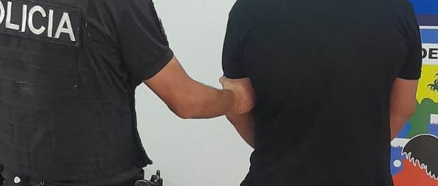 Puerto Iguazú: detuvieron a un hombre acusado de balear a un joven e intentar abusar de su expareja