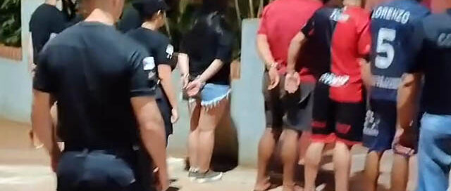 Operativo nocturno en Eldorado: 20 detenidos, menores resguardados y vehículos retenidos