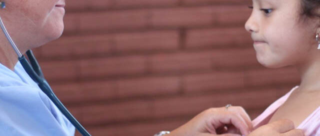 Posadas: más de 300 vecinos accedieron a servicios en un operativo integral de salud en Yacyretá