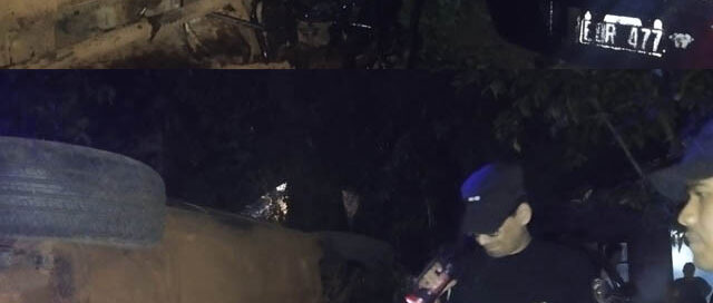 Puerto Iguazú: un vehículo volcó e impactó contra otro auto en el barrio Santa Rosa
