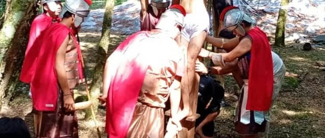 Loreto: se realizó el tradicional Vía Crucis viviente con acompañamiento municipal