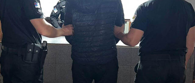 Detuvieron en Gobernador López a un hombre que agredió a su pareja y huyó con sus hijos menores.