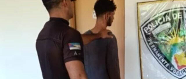 Intentó agredir a sus abuelos y fue detenido tras un violento episodio en Posadas