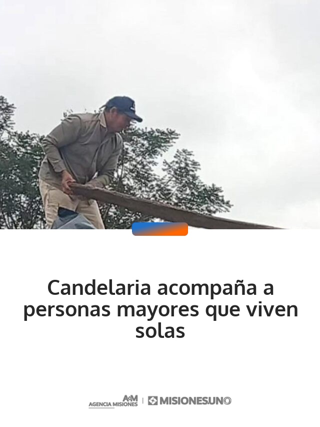 Candelaria acompaña a personas mayores que viven solas